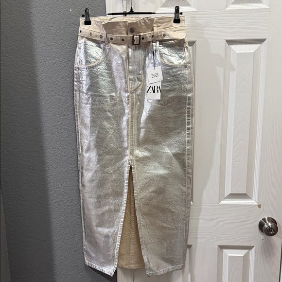 Zara pleated high waist silver metallic skirt NWT size medium - Picture 2 of 6